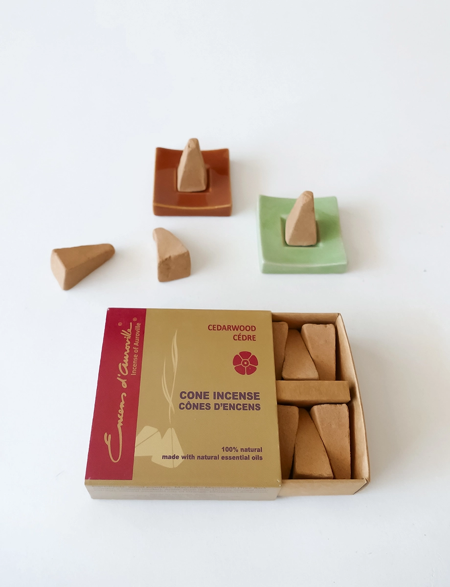 Cedarwood Cone Incense - Image 2