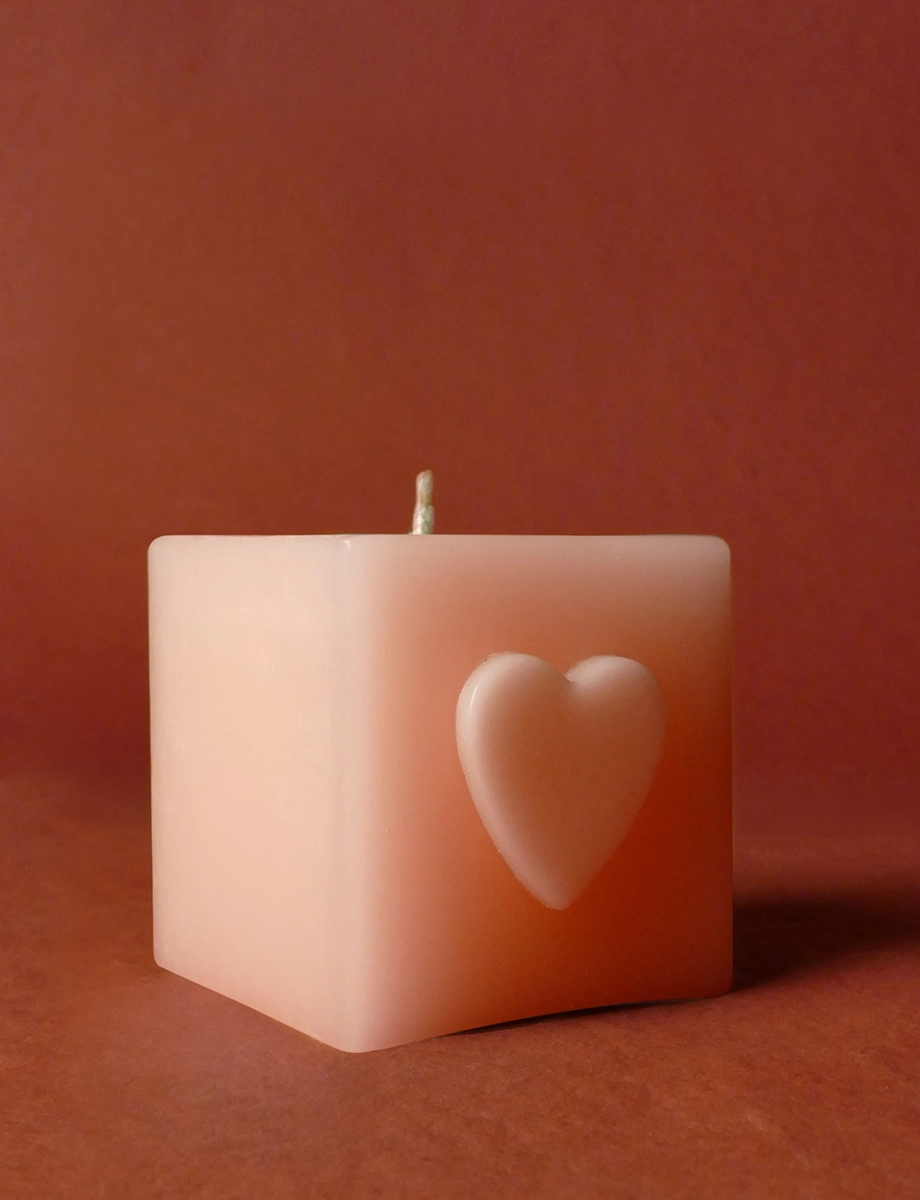 Lotus Scented Candle - Image 2