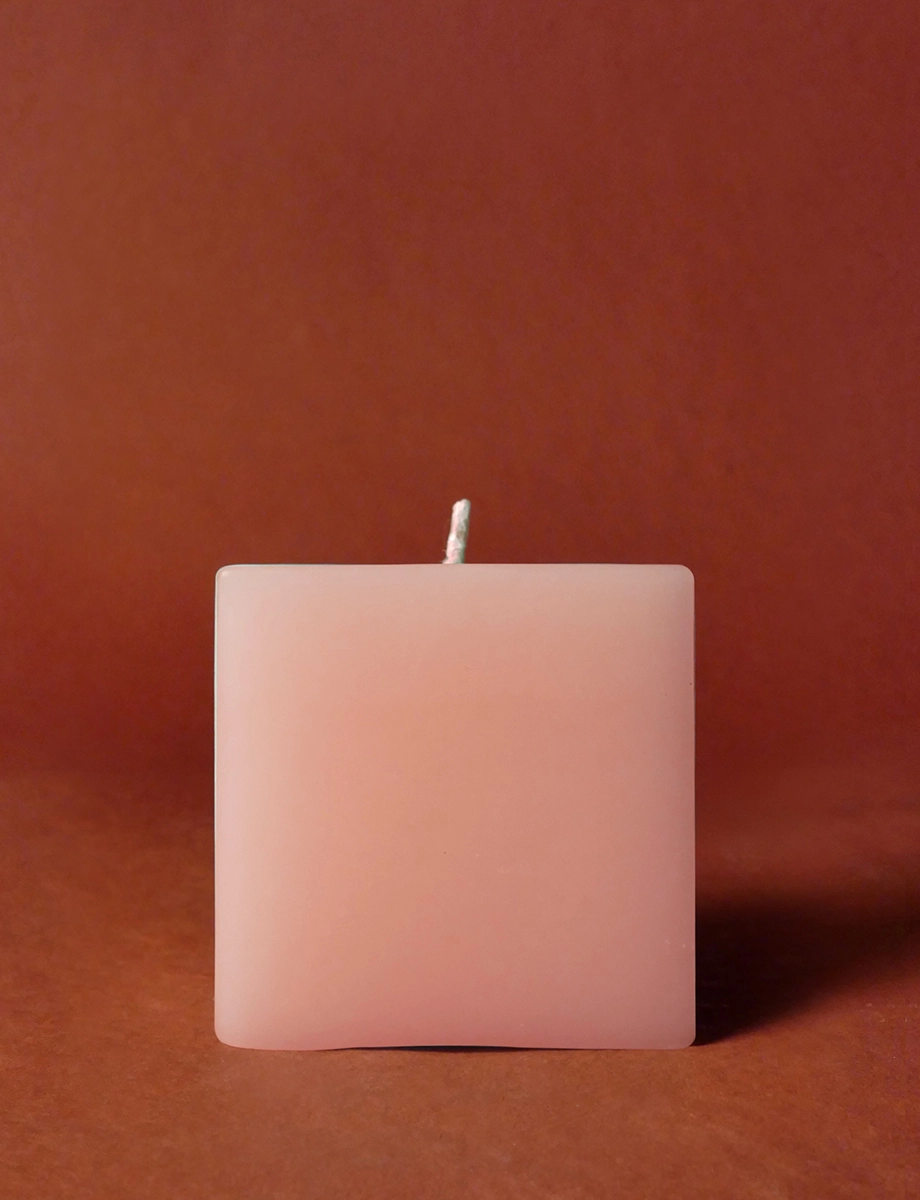 Lotus Scented Candle - Image 3