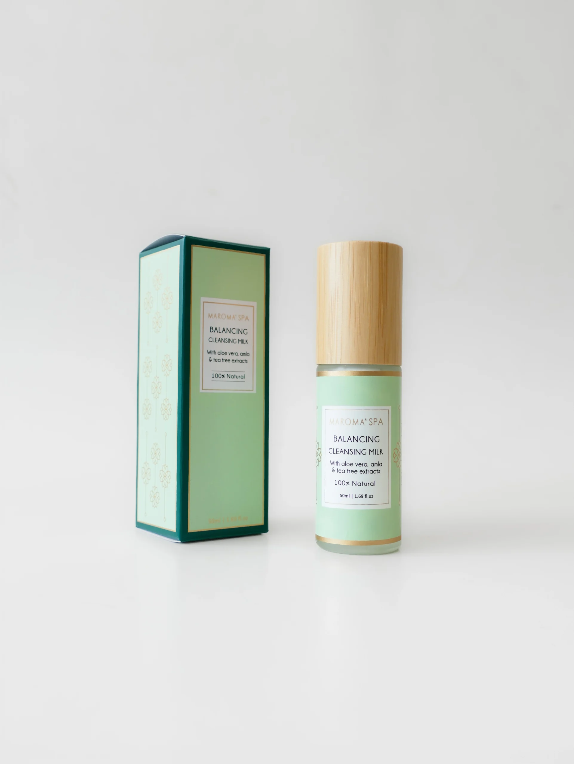 CLEANSING MILK - With Aloe Vera, Amla & Tea Tree Extracts
