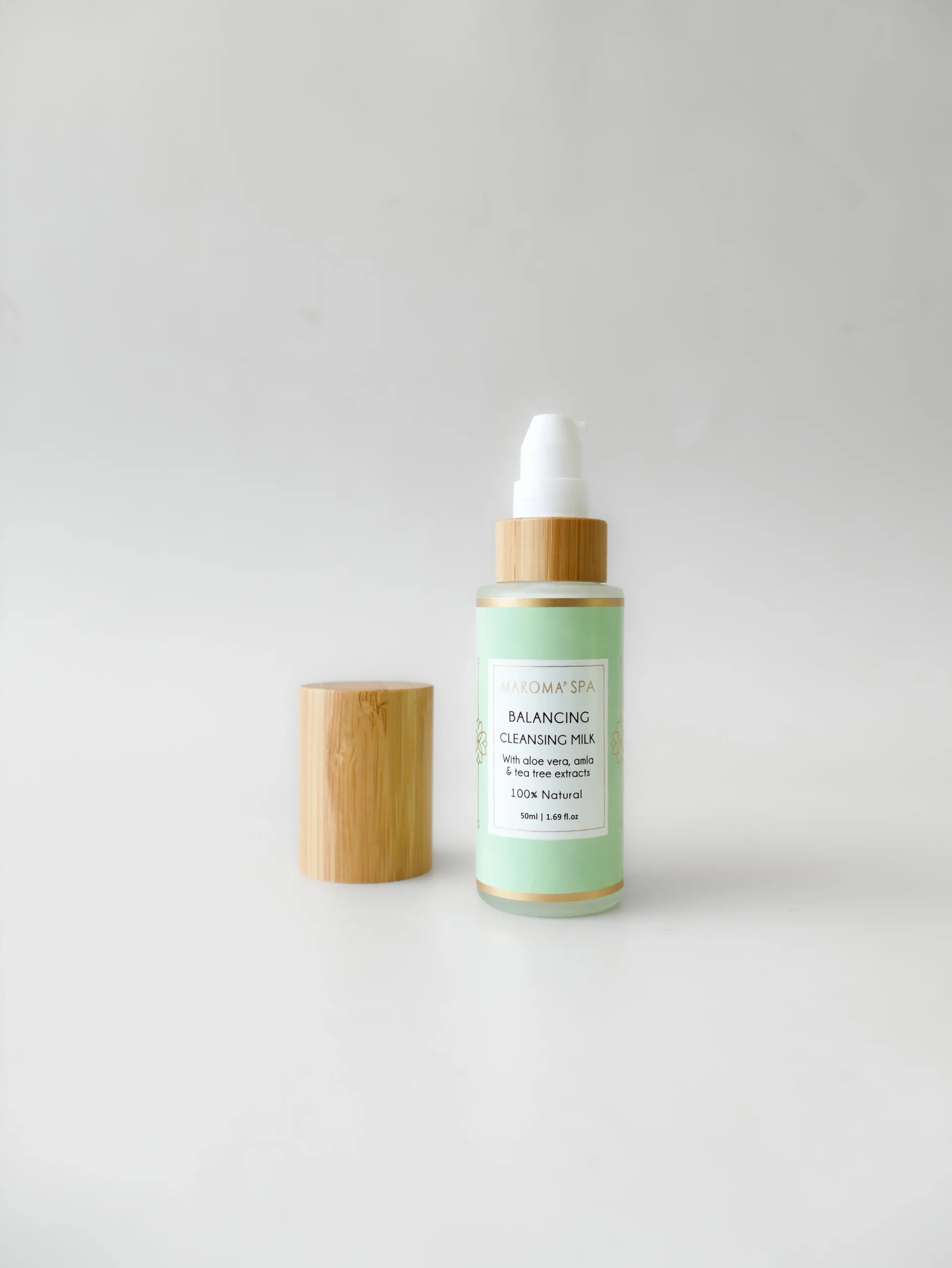 CLEANSING MILK - With Aloe Vera, Amla & Tea Tree Extracts - Image 3