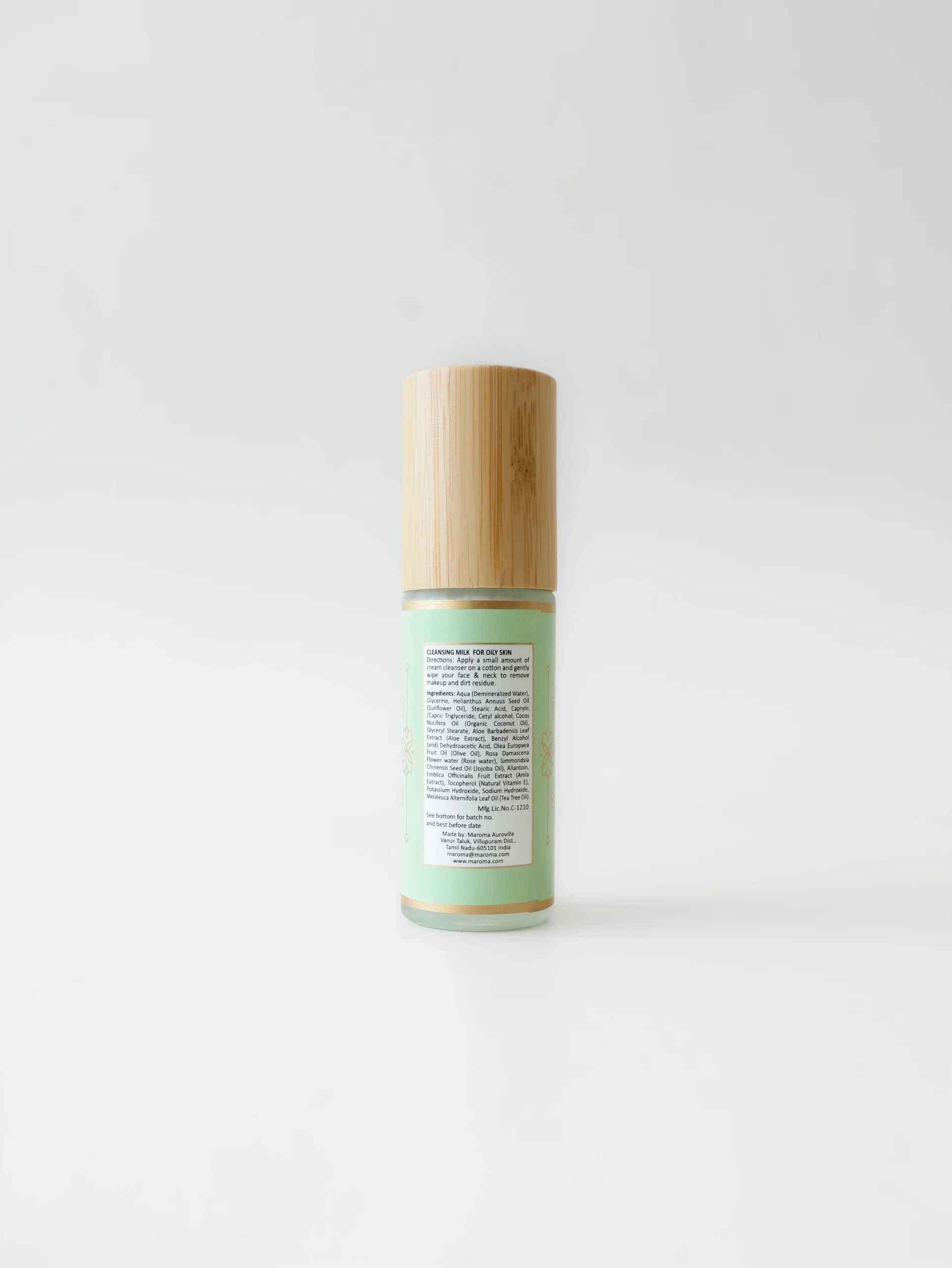 CLEANSING MILK - With Aloe Vera, Amla & Tea Tree Extracts - Image 4